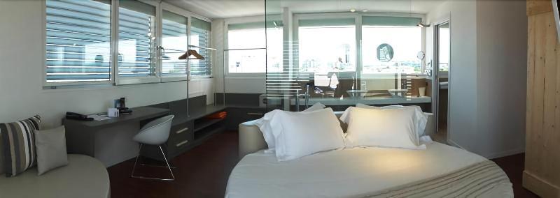 D-Place Hotel & Suite Ричоне Екстериор снимка